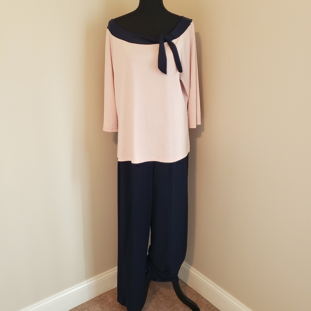 I.N. Studio blouse/pant set